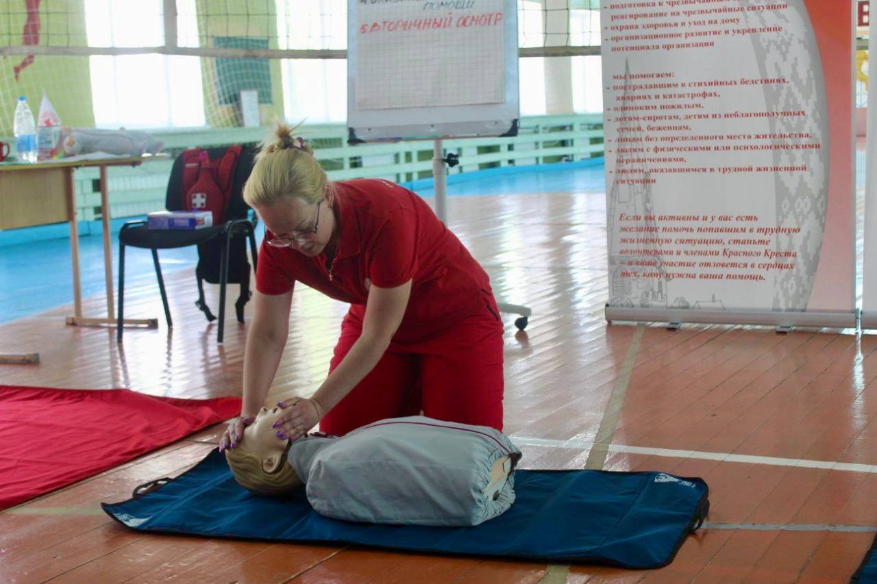 В Бешенковичах прошло обучение населения оказанию первой помощи  пострадавшим - Бешенковичи. Бешенковичский район. Зара. Районная газета